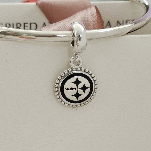 Pandora Pittsburgh Steelers Football Team Exclusive Dangle Charm with box - Picture 1 of 8